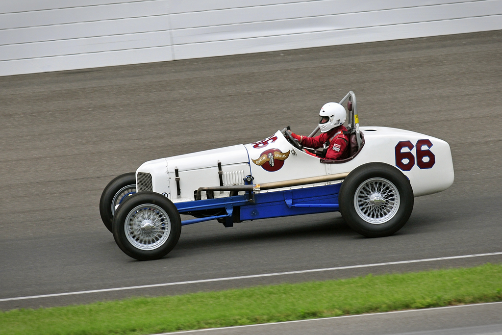 '33 Ford Indy Car