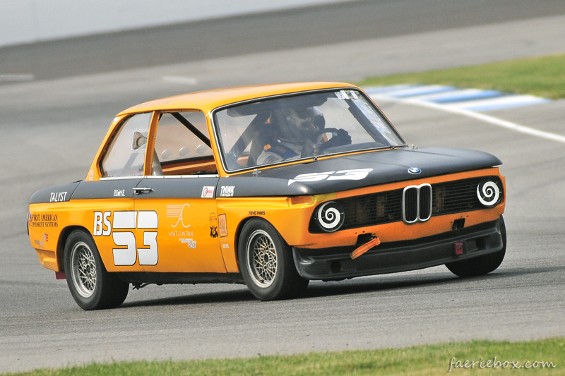 '76 BMW 2002