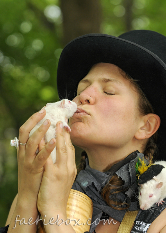 rat smooch