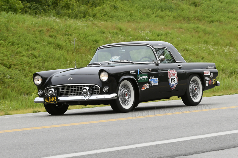 '55 Thunderbird