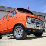 '75 Dodge B200